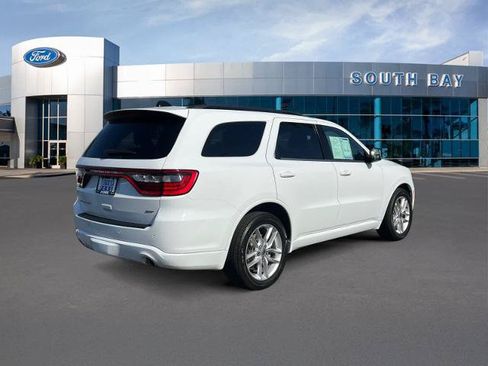 Used 2024 Dodge Durango GT RWD image 5