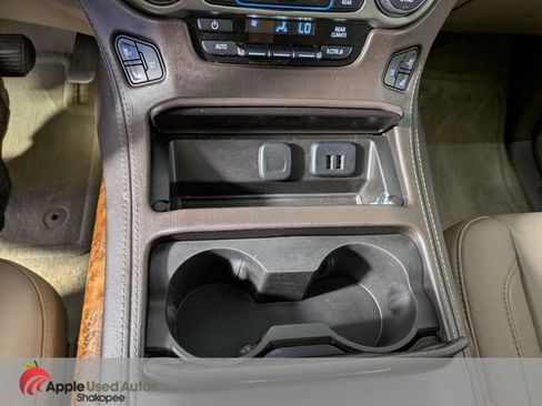 Used 2015 Chevrolet Suburban LTZ AWD/4WD image 26