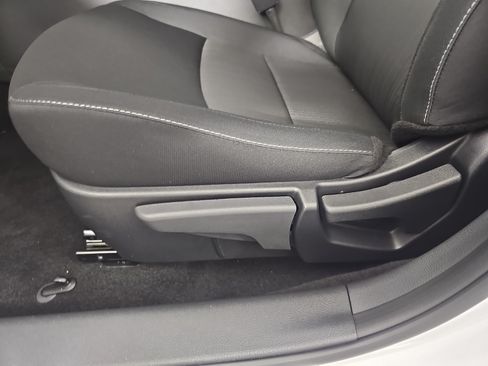 Used 2025 Nissan Sentra SV w/ All-Weather Package FWD image 17
