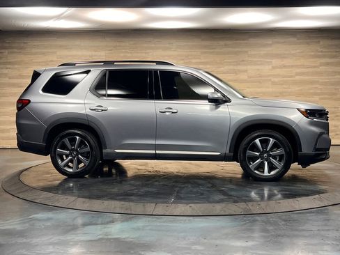 Used 2025 Honda Pilot Elite image 20