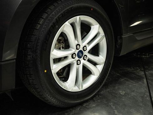 Used 2020 Ford Edge SEL AWD/4WD image 3