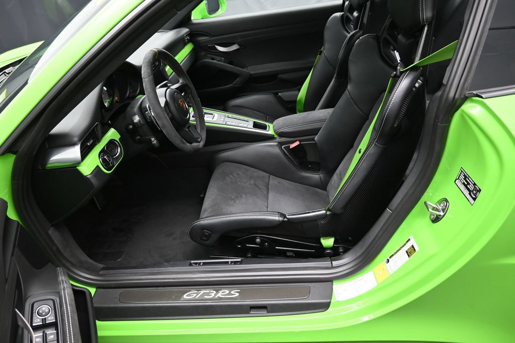 Used 2019 Porsche 911 GT3 RS w/ Light Design Package RWD image 6