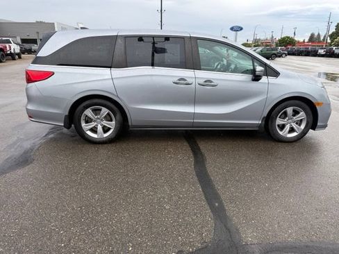 Used 2019 Honda Odyssey EX image 11