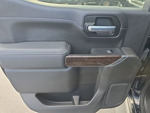 Used 2021 GMC Sierra 1500 Elevation w/ X31 Off-Road Package image 9