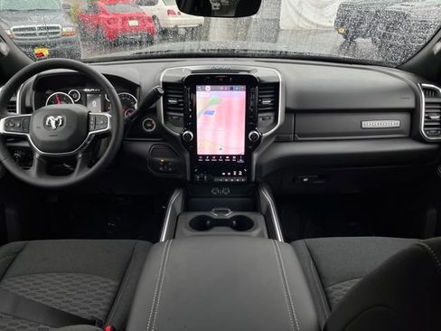 New 2026 RAM 2500 Big Horn AWD/4WD image 8