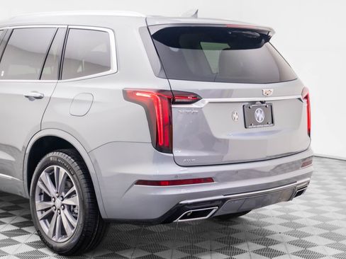 New 2025 Cadillac XT6 Premium Luxury image 31