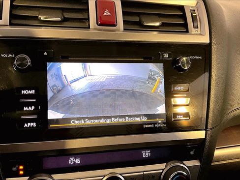 Used 2015 Subaru Outback 2.5i Limited image 28