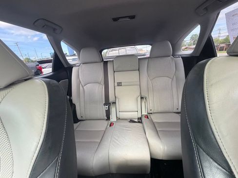 Used 2019 Lexus RX 350L AWD image 17
