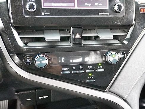 Used 2023 Toyota Camry SE FWD image 26
