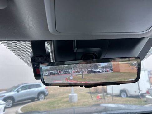 Used 2024 Toyota Tundra Limited image 15