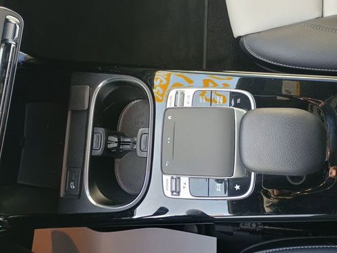 Used 2020 Mercedes-Benz CLA 250 CLA 250 image 15