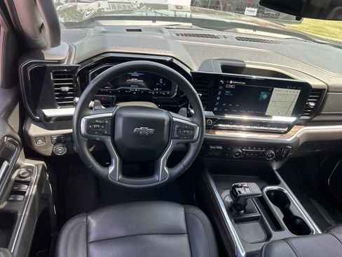 Used 2024 Chevrolet Silverado 1500 RST w/ Redline Edition AWD/4WD image 27