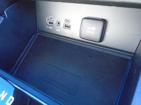 Certified 2024 Jeep Grand Cherokee Limited w/ Luxury Tech Group II image 16