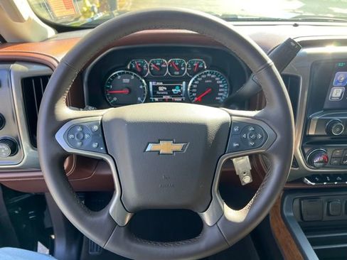 Used 2015 Chevrolet Silverado 2500 High Country w/ Duramax Plus Package image 24