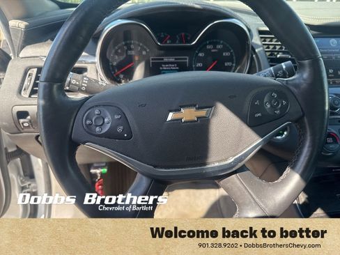 Used 2017 Chevrolet Impala Premier w/ Enhanced Convenience Package image 12