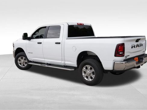 Certified 2026 RAM 2500 Big Horn AWD/4WD image 8
