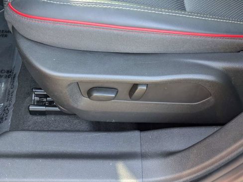 Used 2023 Buick Envision Essence w/ Sport Touring Package AWD/4WD image 21