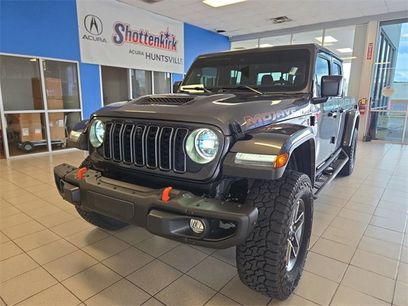 Used 2024 Jeep Gladiator Mojave
