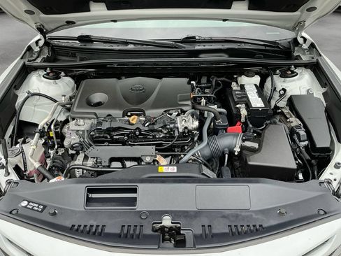 Used 2023 Toyota Camry XSE FWD image 18