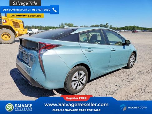 Used 2017 Toyota Prius Two w/ Prius Two Safety Plus Package FWD image 4