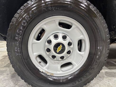 Used 2019 Chevrolet Silverado 2500 W/T AWD/4WD image 26