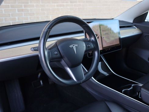 Used 2019 Tesla Model 3 Long Range AWD/4WD image 16