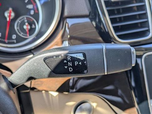 Used 2017 Mercedes-Benz GLE 350 image 12