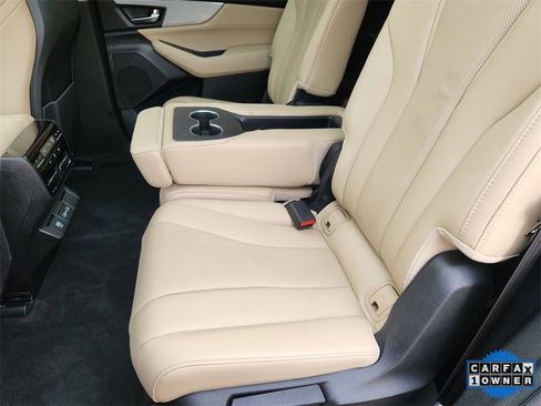 Certified 2023 Acura MDX SH-AWD w/ Technology Package image 32