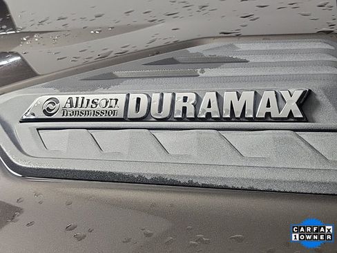 Used 2020 Chevrolet Silverado 2500 LTZ w/ LTZ Premium Package image 6