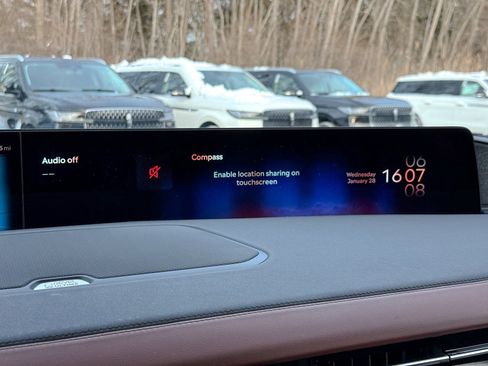 New 2025 Lincoln Navigator Reserve image 63