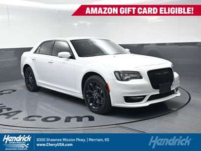 Used 2023 Chrysler 300 Touring L w/ Comfort Group