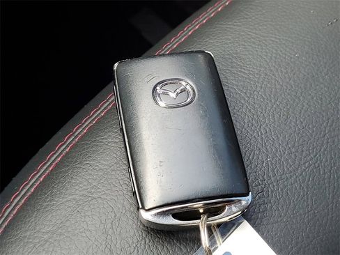 Used 2023 MAZDA CX-5 Carbon Edition image 30