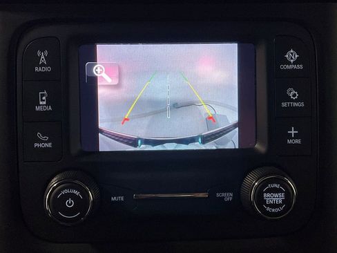 Used 2022 RAM 1500 Big Horn image 4