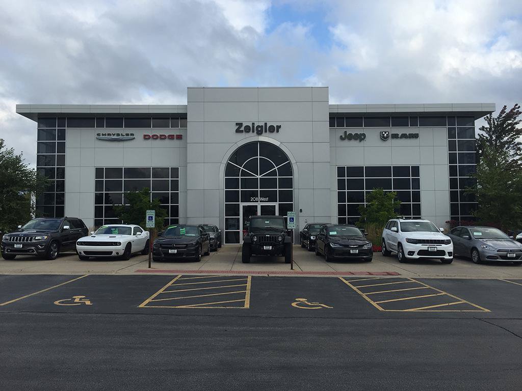 New 2026 Jeep Compass Latitude w/ Sun and Sound Group AWD/4WD image 32
