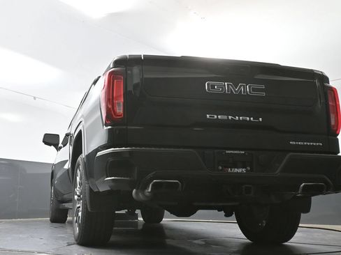Used 2023 GMC Sierra 1500 Denali Ultimate AWD/4WD image 32
