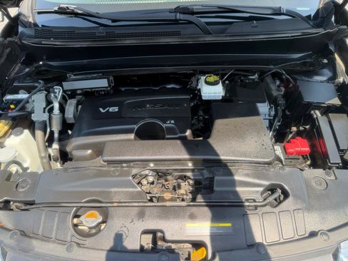 Used 2019 Nissan Pathfinder S AWD/4WD image 19