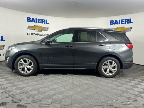 Used 2019 Chevrolet Equinox LT w/ Sun & Navigation Package image 4