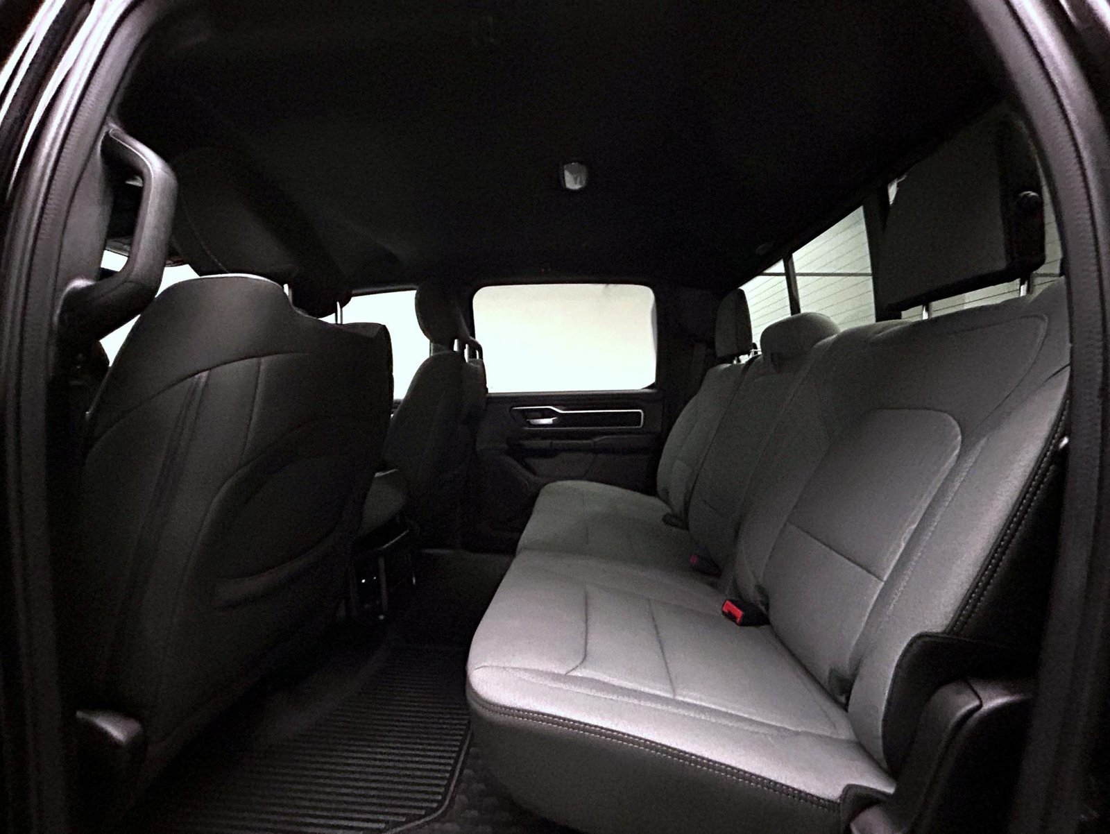 Used 2023 RAM 1500 Big Horn AWD/4WD image 19