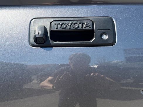 Used 2017 Toyota Tundra Limited image 13