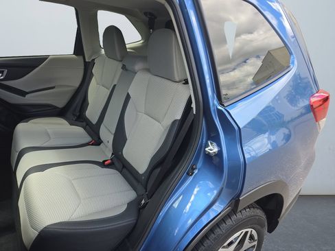 Certified 2024 Subaru Forester Premium AWD/4WD image 13