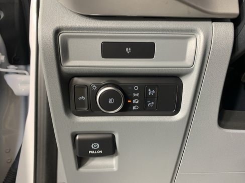 Used 2022 Ford F150 XL w/ Equipment Group 101A High AWD/4WD image 15