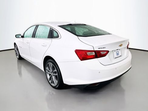 Used 2025 Chevrolet Malibu LT FWD image 7