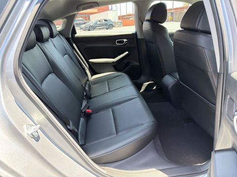 Used 2025 Acura Integra FWD image 14