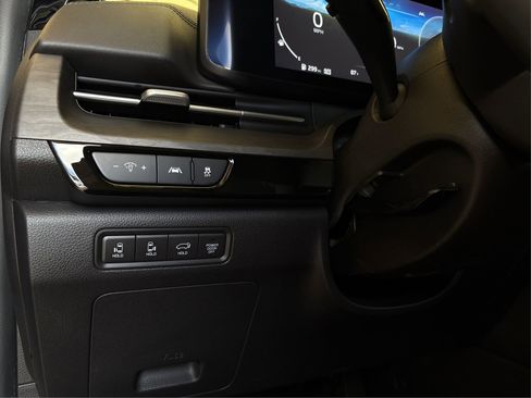 Used 2023 Kia Carnival SX image 20