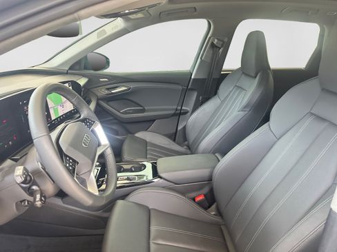 Used 2025 Audi Q6 e-tron Premium Plus w/ Premium Plus RWD image 10