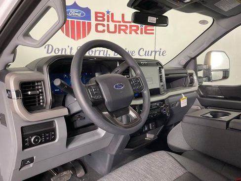 New 2026 Ford F250 XLT w/ XLT Premium Package image 13