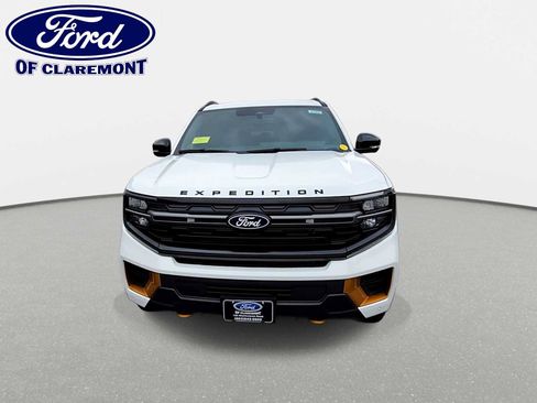 New 2027 Ford Expedition Tremor w/ Driver's Package AWD/4WD image 3