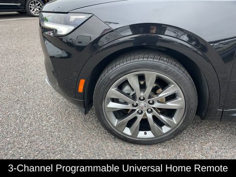 Used 2022 Buick Envision Avenir w/ Technology Package II image 12