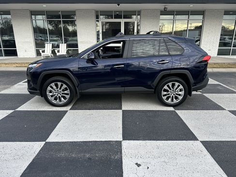 Used 2025 Toyota RAV4 Limited image 1