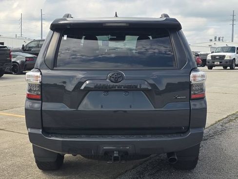 Used 2024 Toyota 4Runner SR5 Premium w/ Moonroof Package RWD image 4